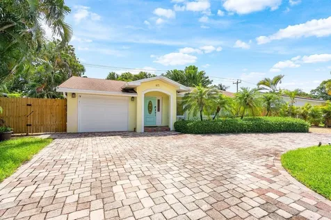 671 Lindell Delray Beach FL 33444