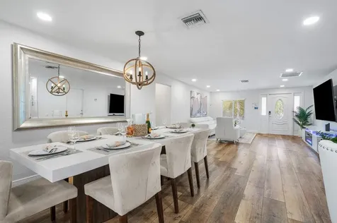 671 Lindell Delray Beach FL 33444