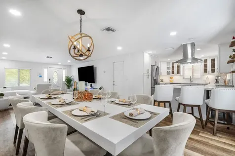 671 Lindell Delray Beach FL 33444