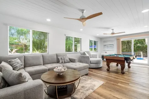 671 Lindell Delray Beach FL 33444