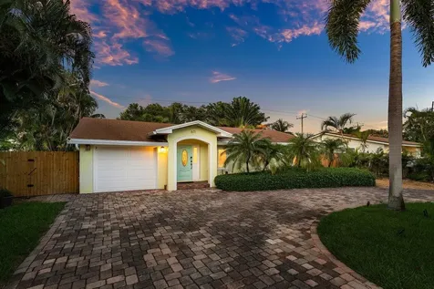 671 Lindell Delray Beach FL 33444