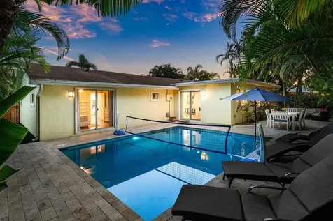 671 Lindell Delray Beach FL 33444