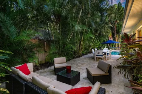 671 Lindell Delray Beach FL 33444