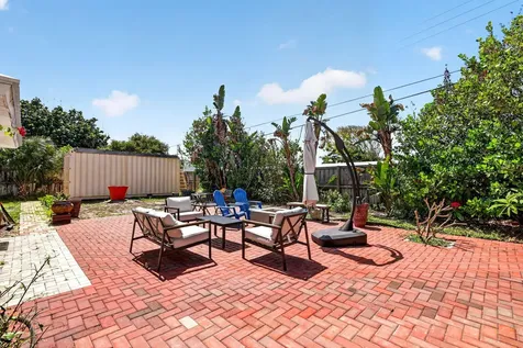8143 SE Woodland Road Hobe Sound FL 33455