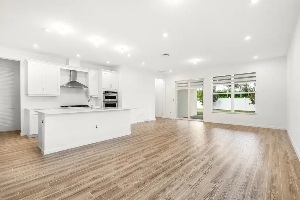 10638 SW Hensley Street Port St Lucie FL 34987