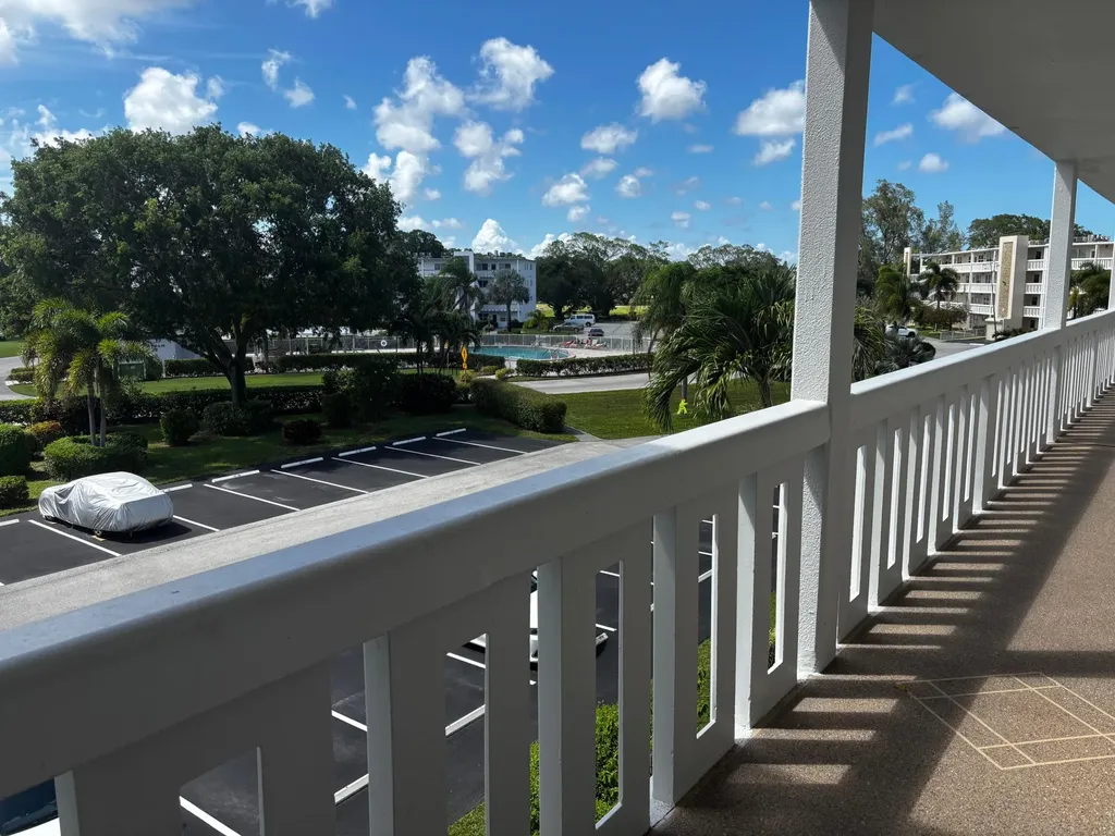 309 Grantham A Deerfield Beach FL 33442
