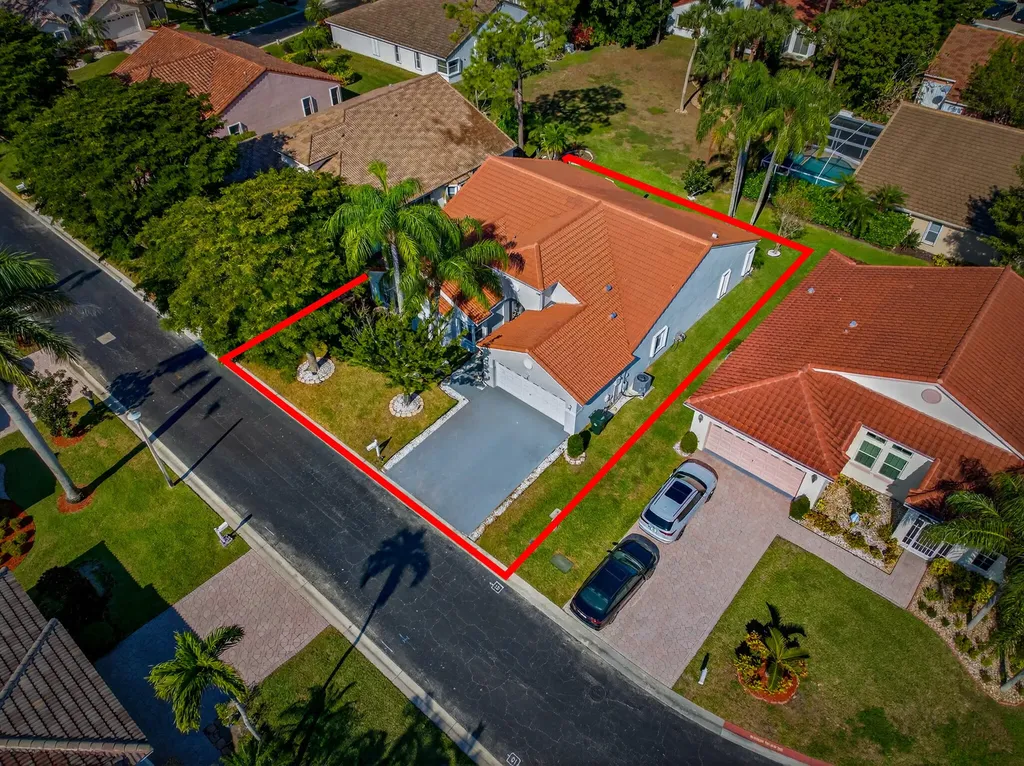 113 Egret Circle Greenacres FL 33413