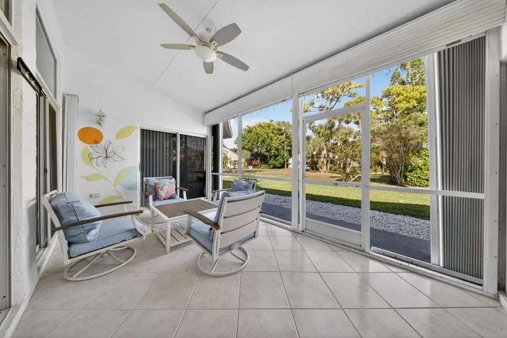 113 Egret Circle Greenacres FL 33413