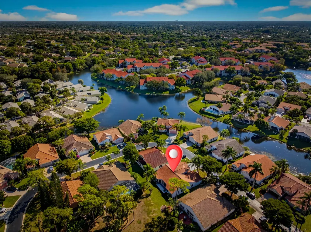 113 Egret Circle Greenacres FL 33413