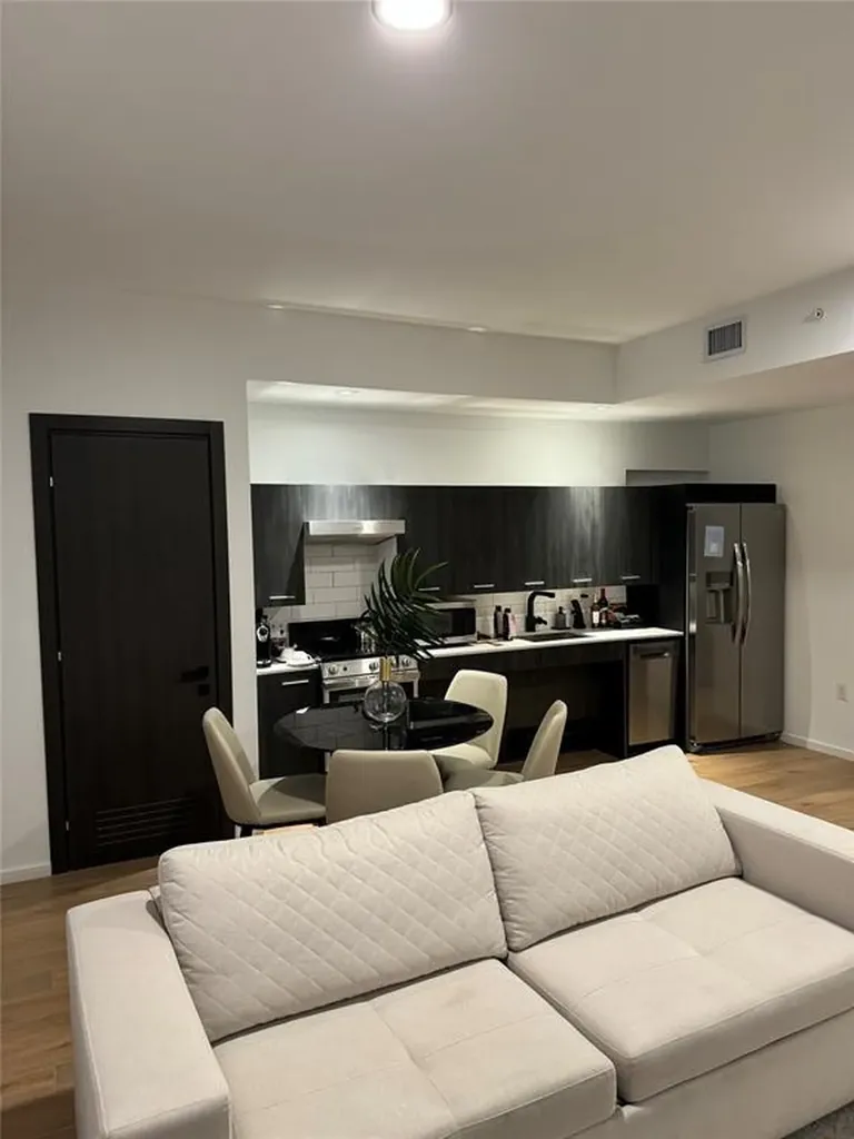 398 NE 5th Street Miami FL 33132