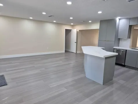 11320 NW 31st Sunrise FL 33323