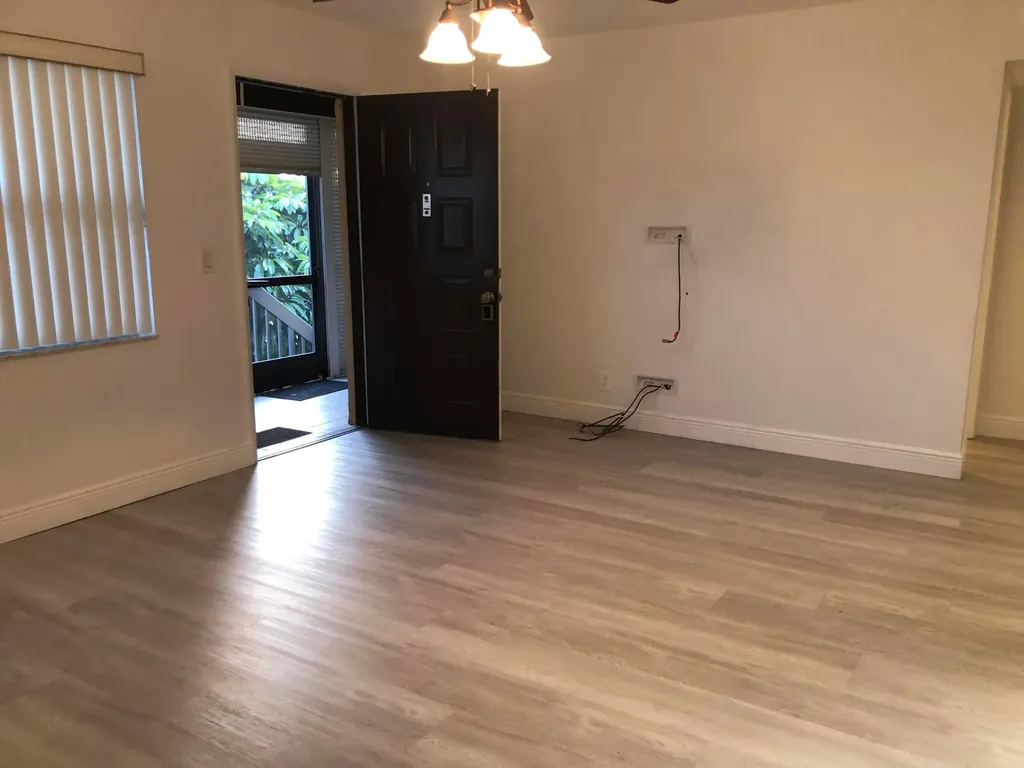 7091 Golf Colony Court Lake Worth FL 33467