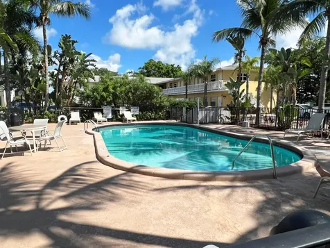 4050 NE 12th Terrace Oakland Park FL 33334