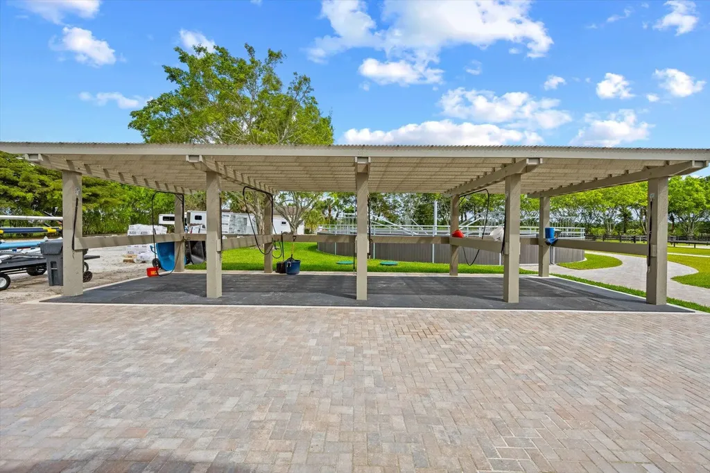 12995 Via Christina Wellington FL 33414