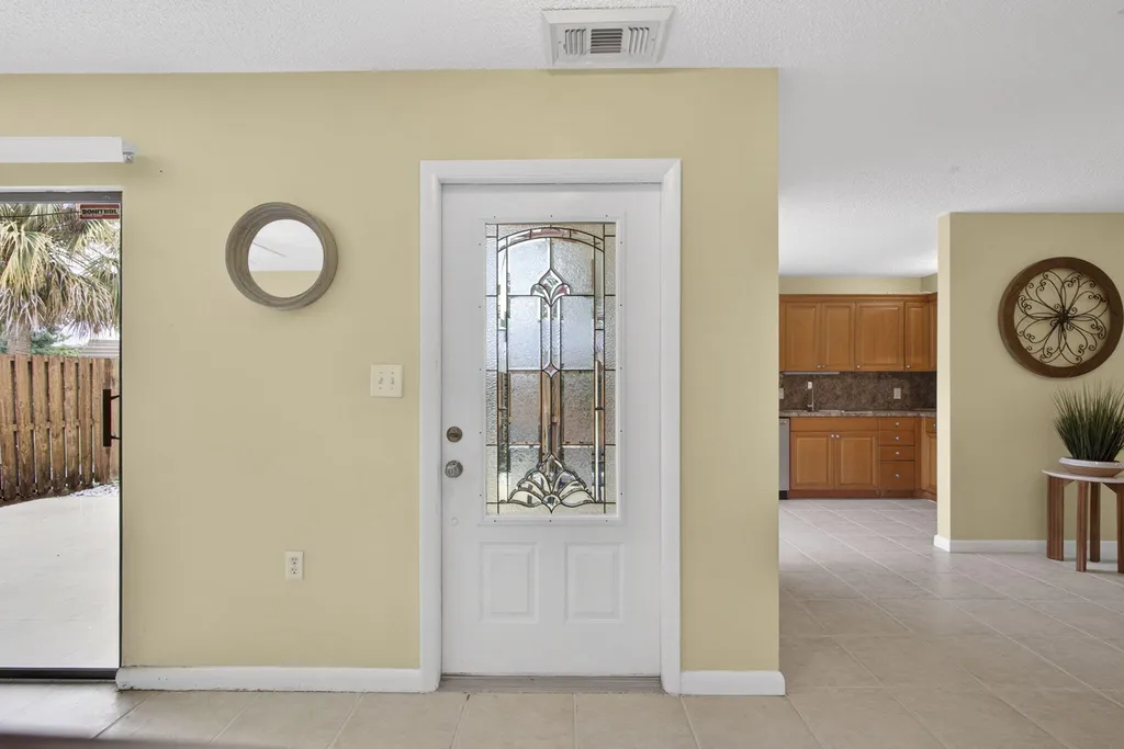 3345 Meridian Way N Palm Beach Gardens FL 33410
