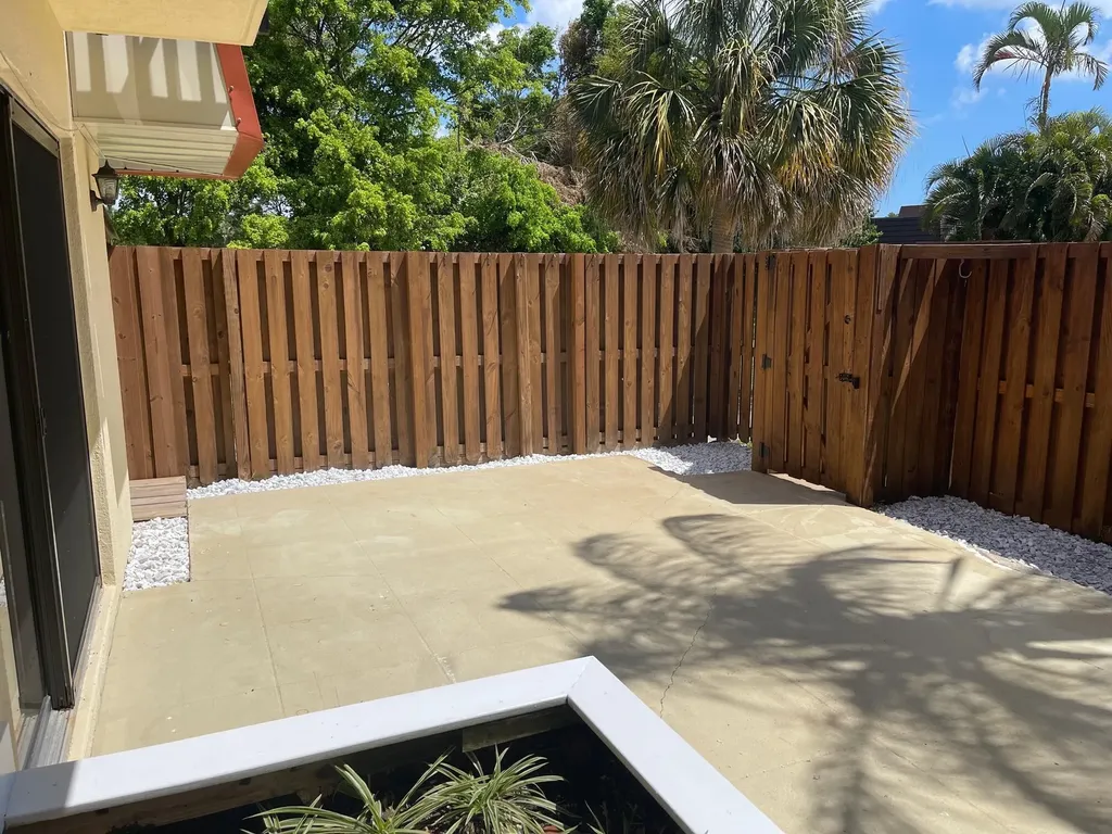 3345 Meridian Way N Palm Beach Gardens FL 33410