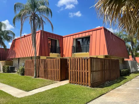 3345 Meridian Way N Palm Beach Gardens FL 33410