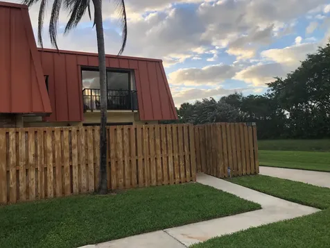 3345 Meridian Way N Palm Beach Gardens FL 33410