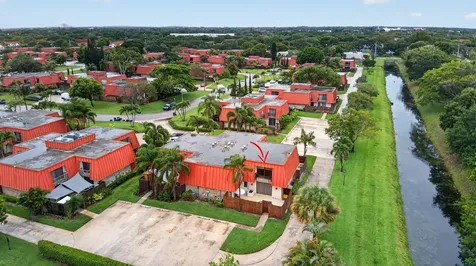 3345 Meridian Way N Palm Beach Gardens FL 33410