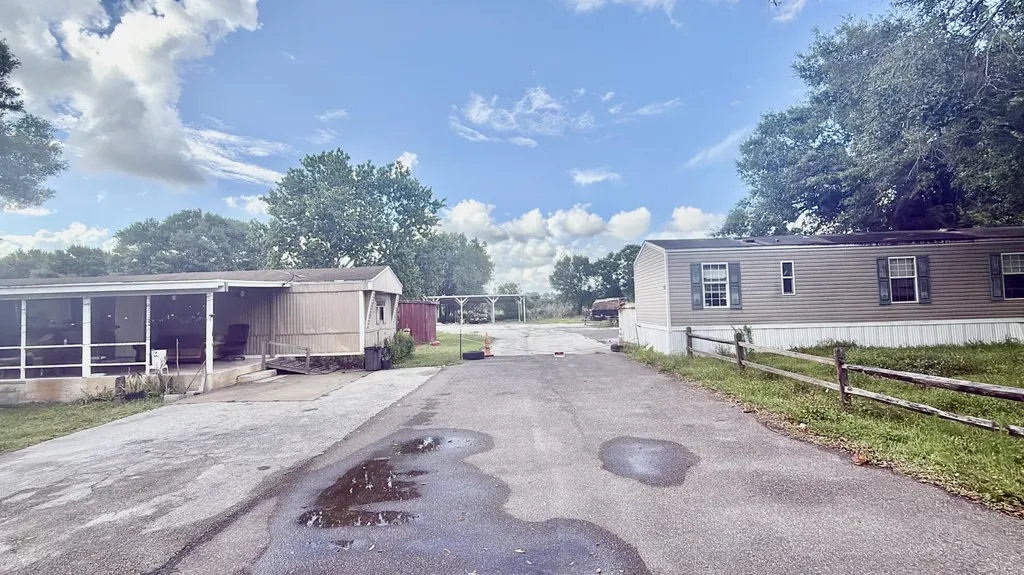 1071 NW 39th Circle Okeechobee FL 34972