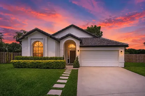 7410 Ashley Shores Circle Lake Worth FL 33467