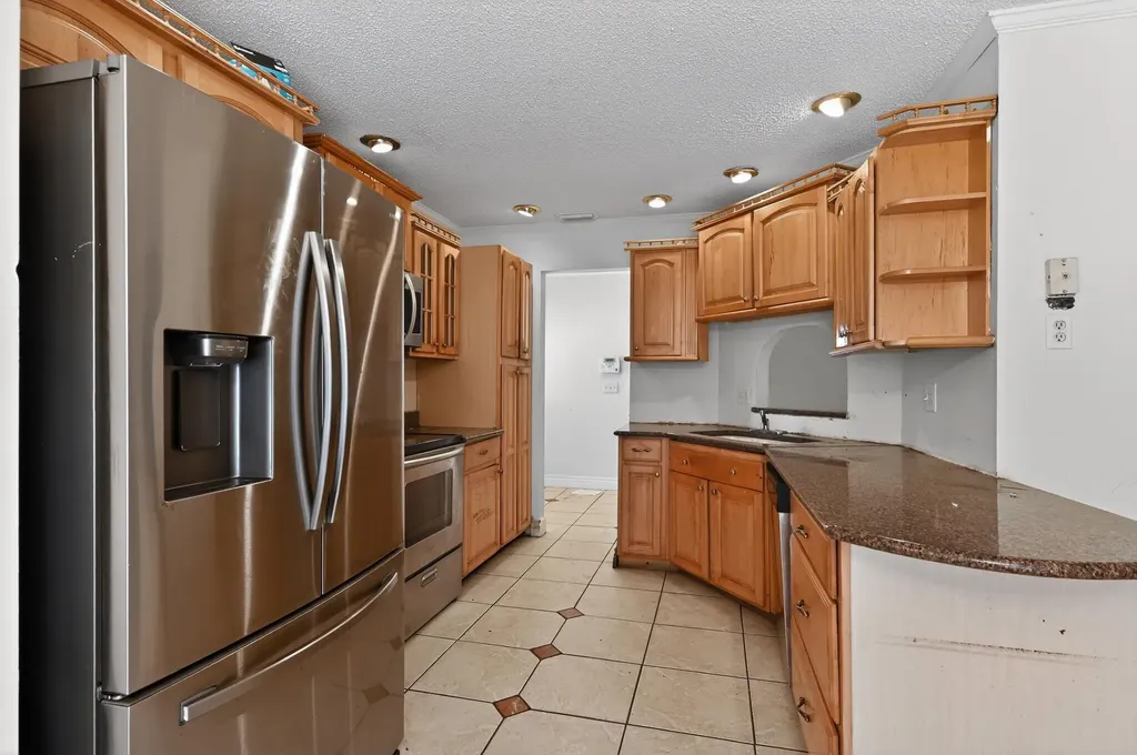 8421 Winnipesaukee Way Lake Worth FL 33467