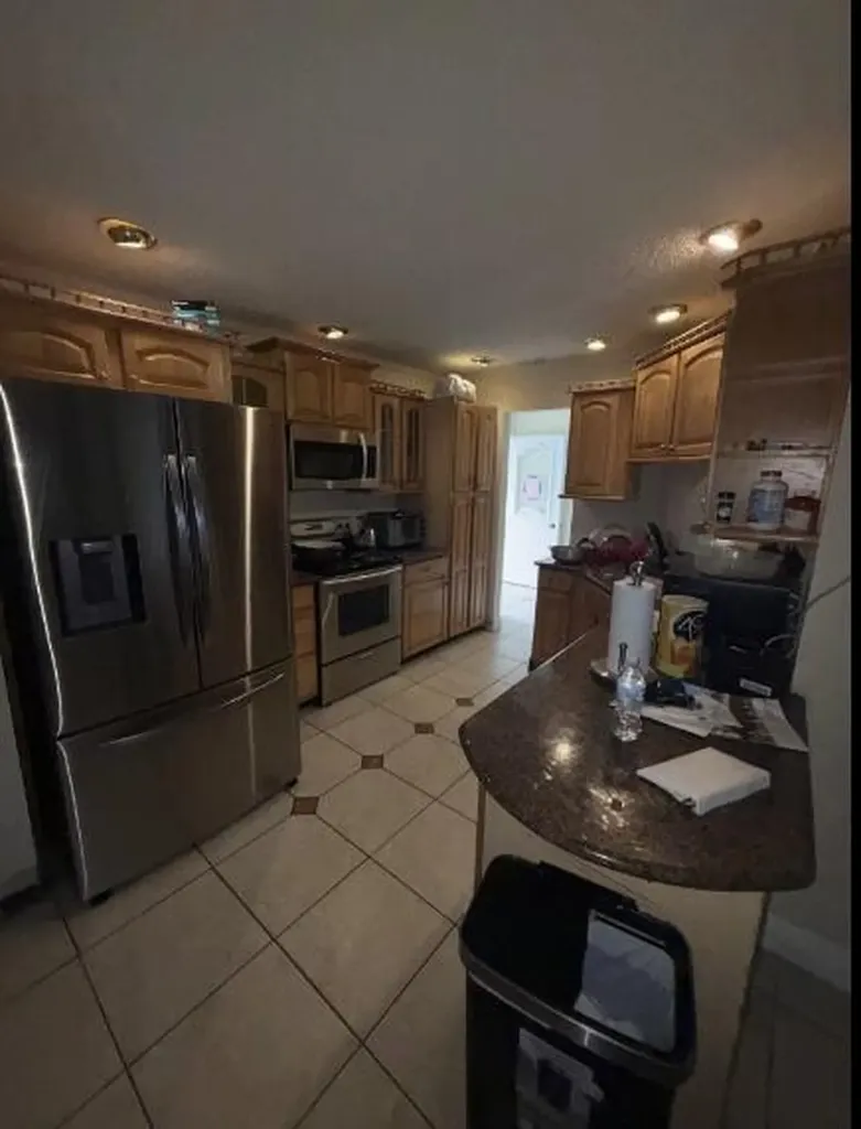 8421 Winnipesaukee Way Lake Worth FL 33467
