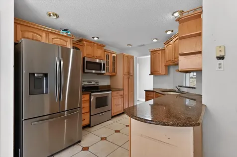 8421 Winnipesaukee Way Lake Worth FL 33467