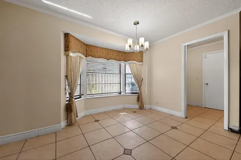 8421 Winnipesaukee Way Lake Worth FL 33467
