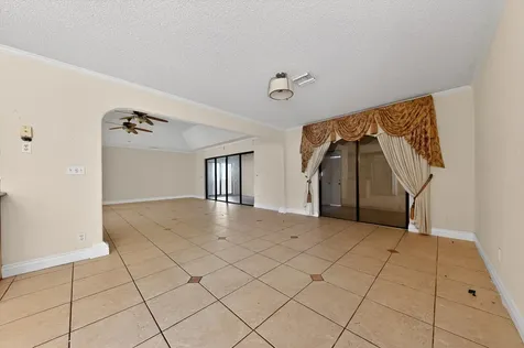 8421 Winnipesaukee Way Lake Worth FL 33467