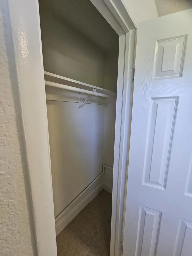 1605 W 10th Street Riviera Beach FL 33404