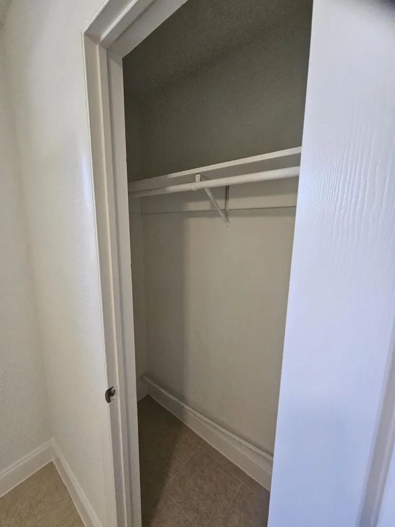 1605 W 10th Street Riviera Beach FL 33404