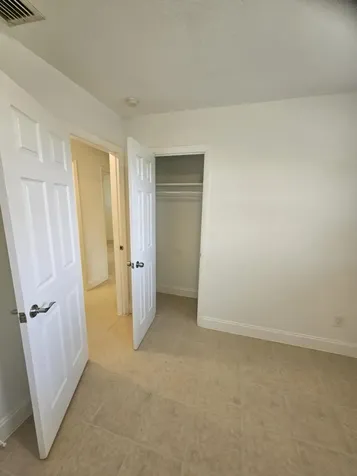 1605 W 10th Street Riviera Beach FL 33404