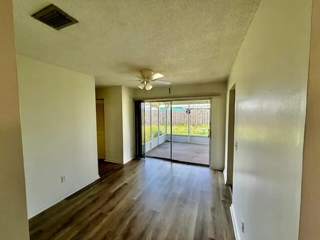 717 SE Alamanda Circle Stuart FL 34996