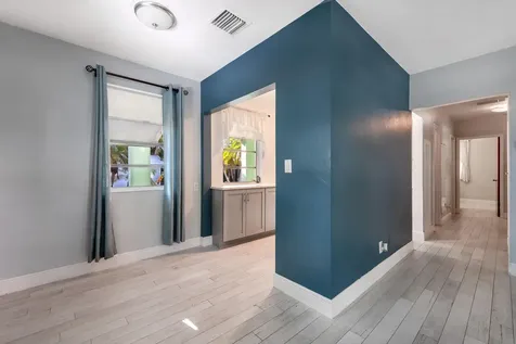 5606 Hobart Avenue West Palm Beach FL 33405