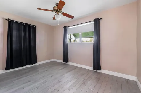 5606 Hobart Avenue West Palm Beach FL 33405
