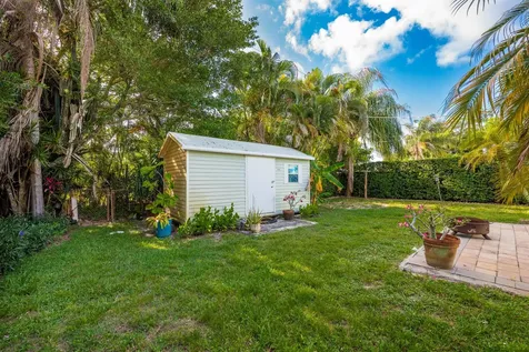5606 Hobart Avenue West Palm Beach FL 33405