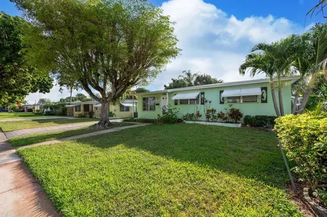 5606 Hobart Avenue West Palm Beach FL 33405