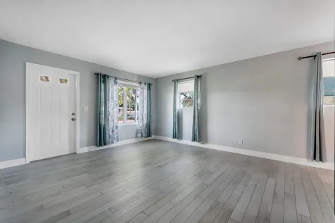 5606 Hobart Avenue West Palm Beach FL 33405