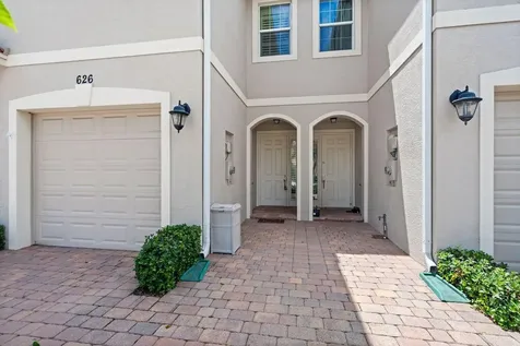 626 SW Glen Crest Way Stuart FL 34997