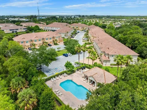 626 SW Glen Crest Way Stuart FL 34997