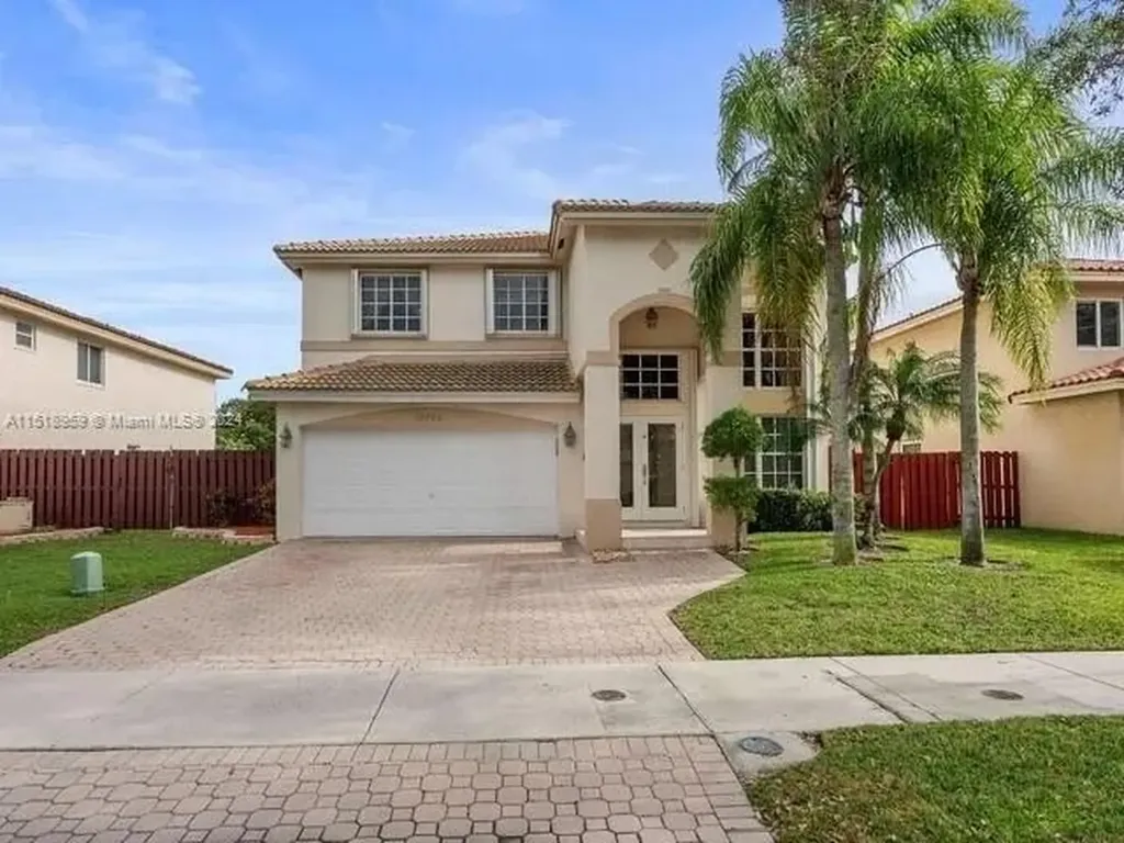 14754 Via Tivoli Court Davie FL 33325