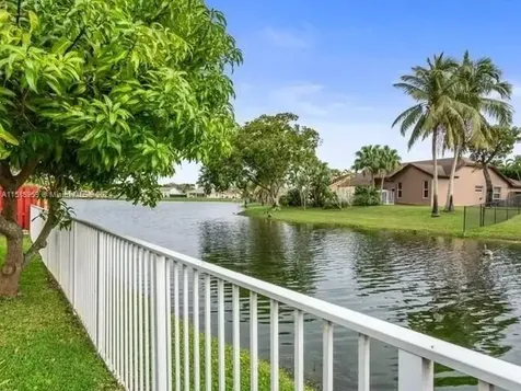 14754 Via Tivoli Court Davie FL 33325