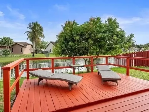 14754 Via Tivoli Court Davie FL 33325