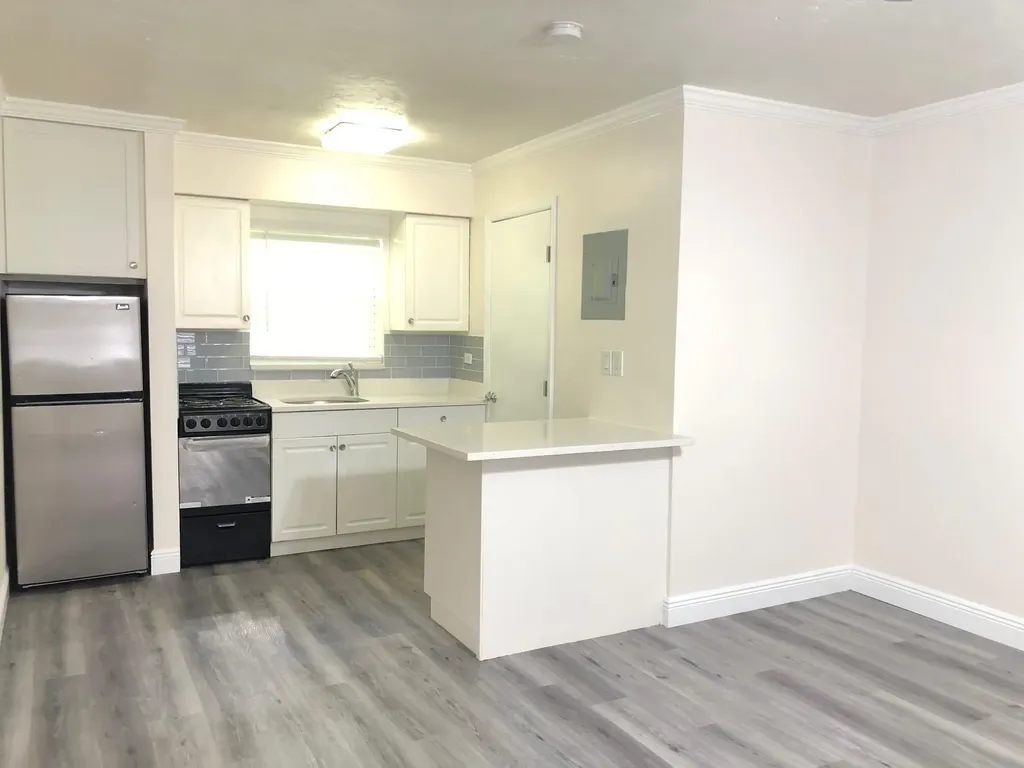 3205 NE 9th Pompano Beach FL 33062
