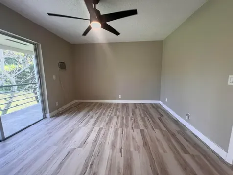 176 Sussex I West Palm Beach FL 33417