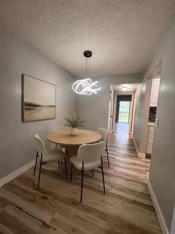 176 Sussex I West Palm Beach FL 33417