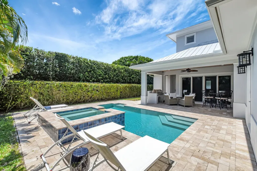 1507 Pine Lane Delray Beach FL 33444