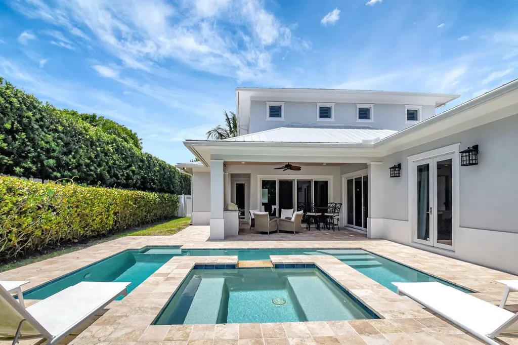 1507 Pine Lane Delray Beach FL 33444