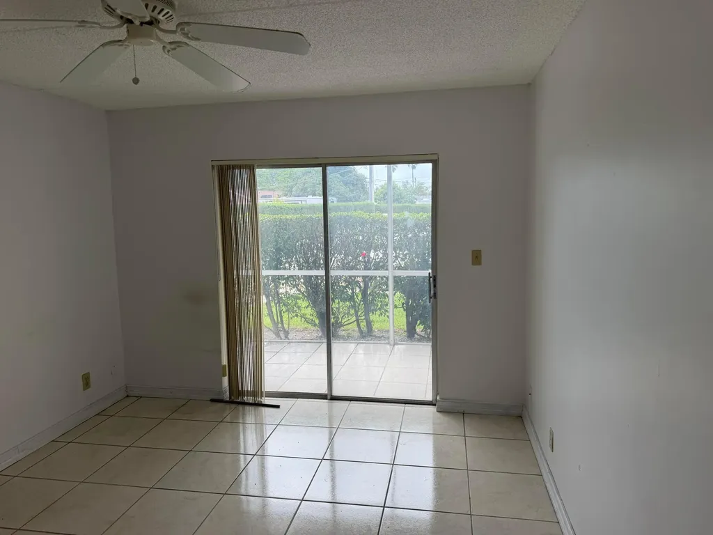 700 Village Green Court Palm Springs FL 33461